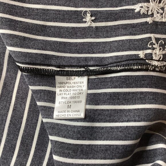 Savanna Jane BOHO Smocked Embroidered Peplum Ruffle Top Black & White Sz M #244C - Picture 9 of 9